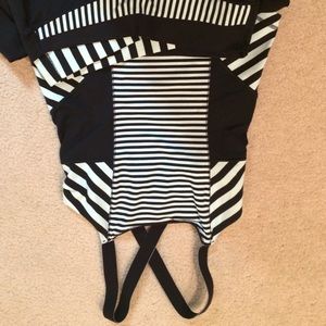 Lulu Lemon pant and top combo